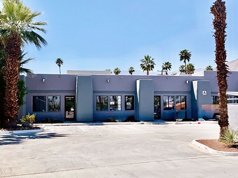 72855 Fred Waring Dr, Palm Desert, CA à louer - Photo du bâtiment - Image 2 de 2