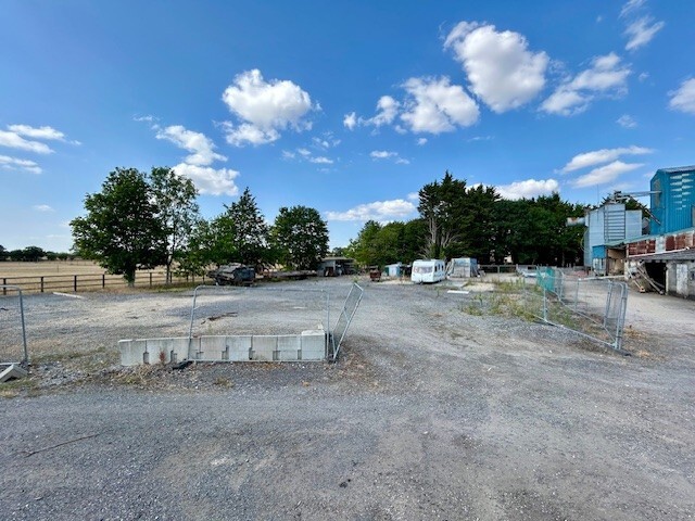 Hollow Way, Didcot for lease - Building Photo - Image 2 of 7