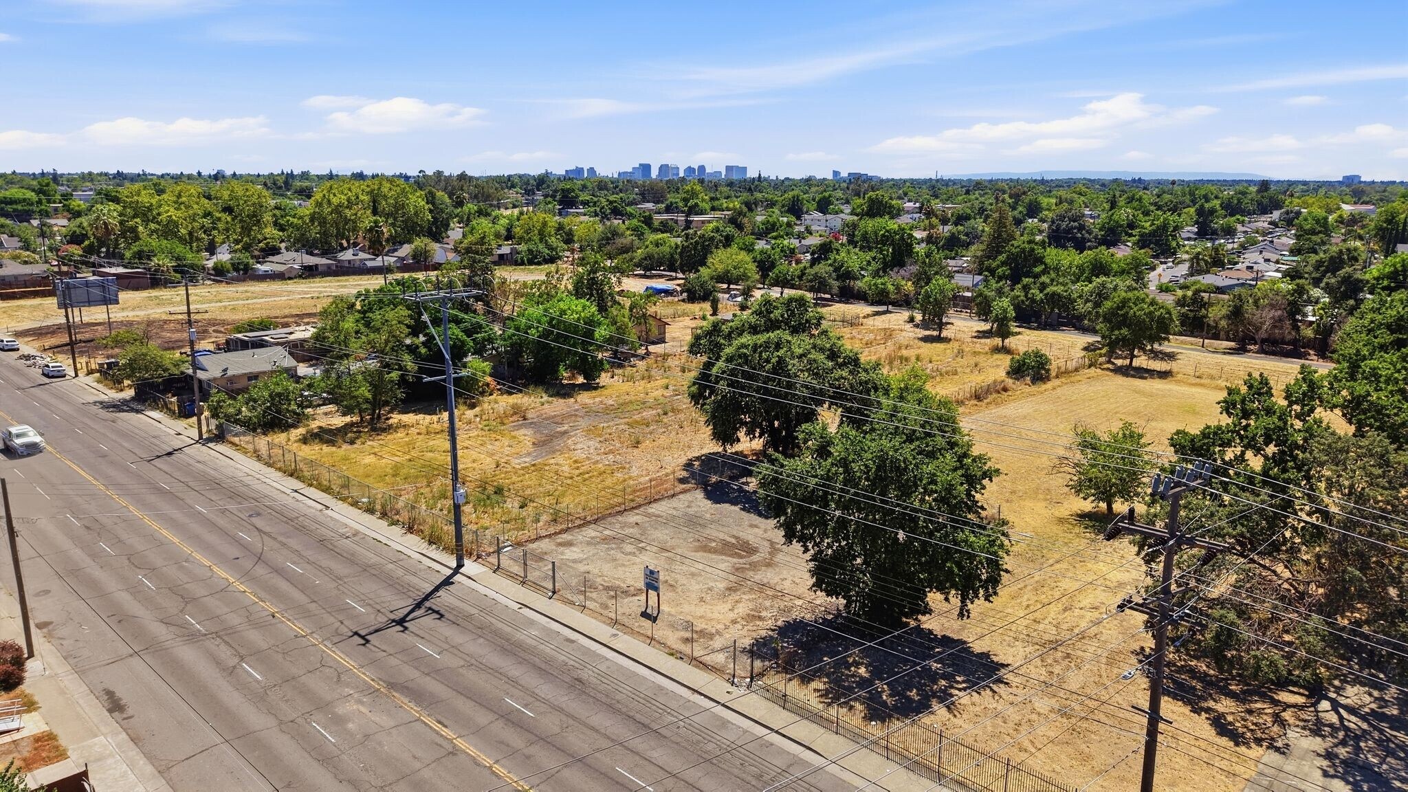 2845 Rio Linda Blvd, Sacramento, CA à vendre Aérien- Image 1 de 20