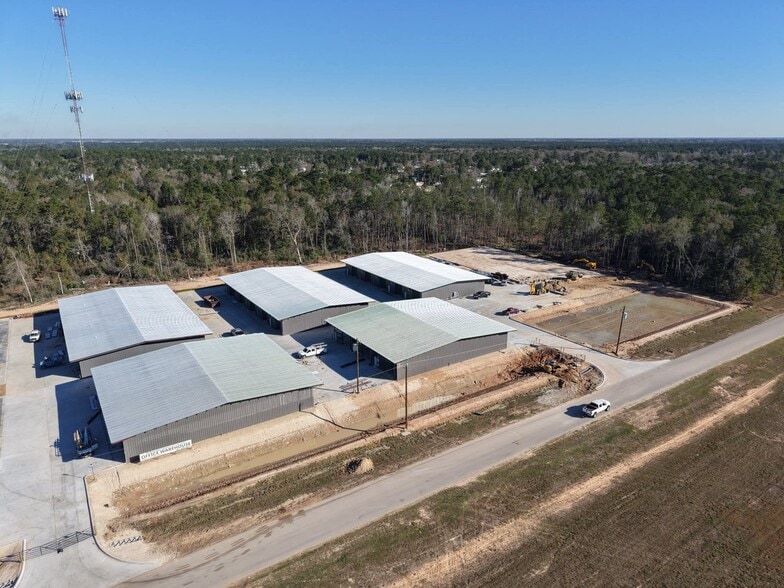 19021 McKenzie Ln, Porter, TX for lease - Building Photo - Image 2 of 12