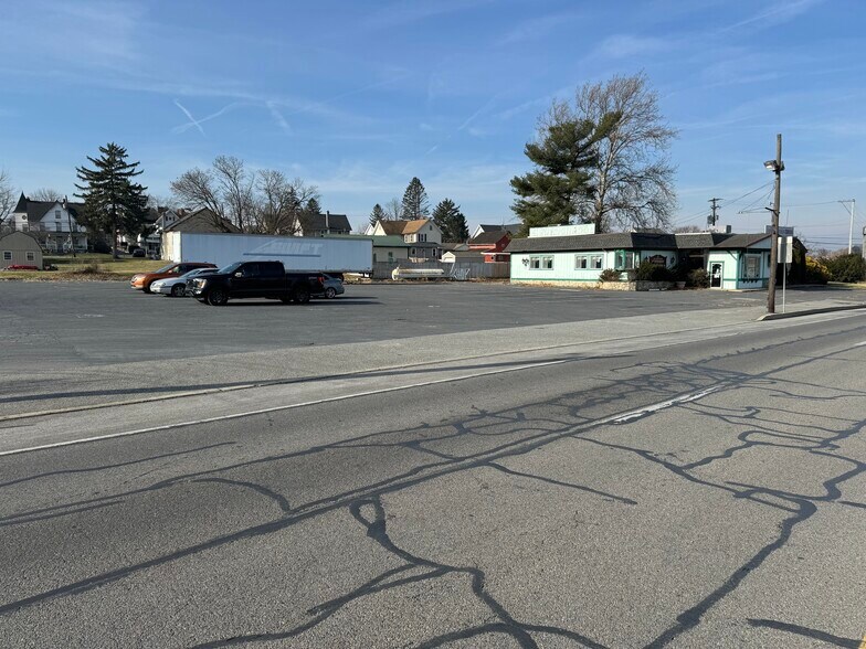 780 Route 41, Gap, PA à vendre - Photo du bâtiment - Image 3 de 6