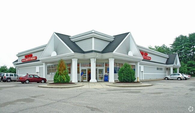 More details for 341 High St, Somersworth, NH - Retail for Lease