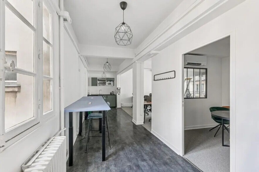 4 Cité Paradis, Paris for lease - Building Photo - Image 2 of 15