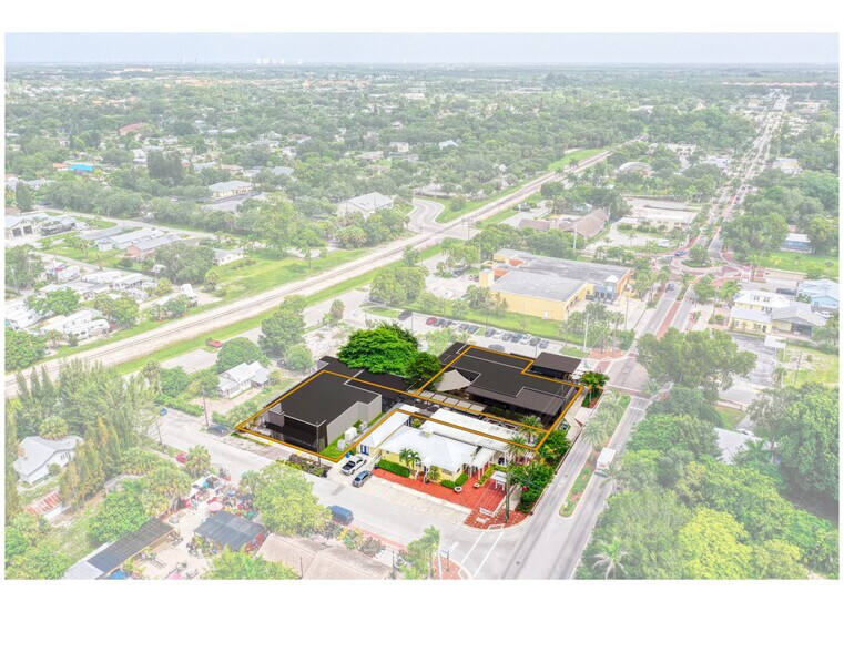 27550 Old 41 Rd, Bonita Springs, FL à louer - Photo principale - Image 1 de 7