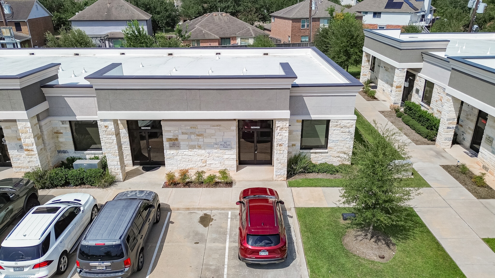 2743 Imperia Dr, Sugar Land, TX à vendre Photo du bâtiment- Image 1 de 18