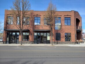 446 NW 3rd St, Prineville, OR for lease Building Photo- Image 2 of 14