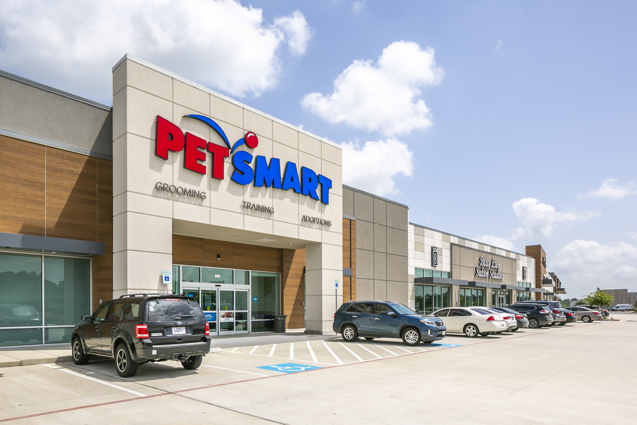 4057 Riley Fuzzel Rd, Spring, TX for lease Building Photo- Image 1 of 26