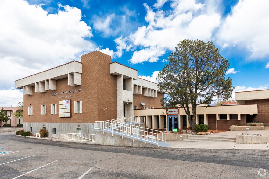 7111 Prospect Pl NE, Albuquerque, NM for lease - Primary Photo - Image 1 of 5