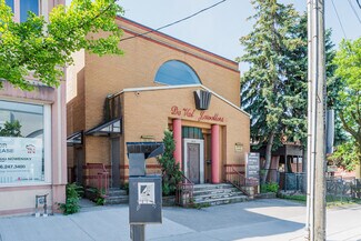 Plus de détails pour 2547 Eglinton Ave W, Toronto, ON - Commerce de détail à vendre