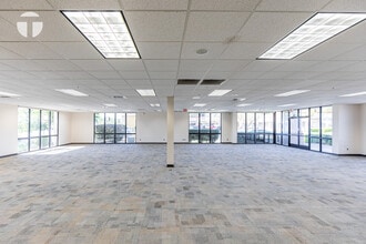 9591 Laguna Springs Dr, Elk Grove, CA for lease Interior Photo- Image 1 of 3