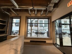 212 W Kinzie St, Chicago, IL for lease Interior Photo- Image 2 of 16