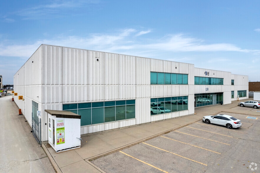 130 Doughton Rd, Vaughan, ON for lease - Primary Photo - Image 1 of 5