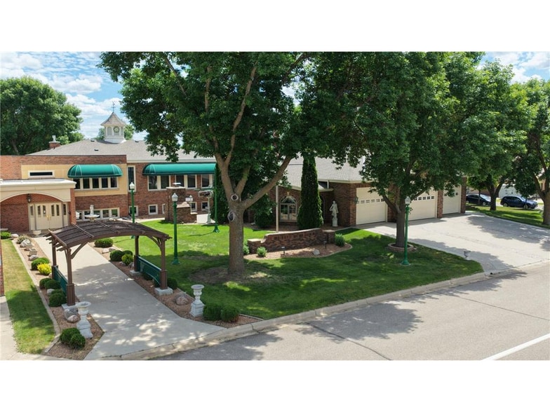 115 S Main St, Blomkest, MN for sale - Building Photo - Image 2 of 37