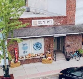 More details for 24163 Front St, Grand Rapids, OH - Health Care for Sale