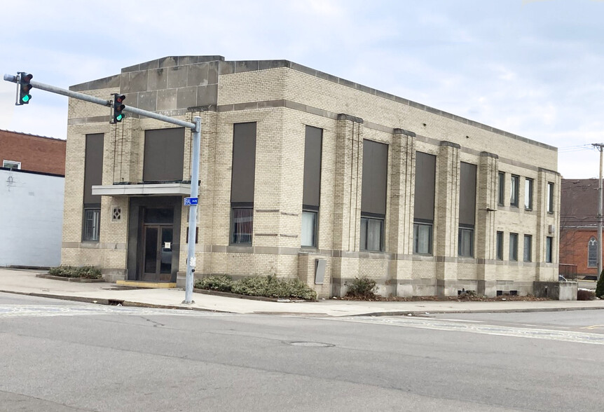 401-403 Central Ave, Dunkirk, NY for sale - Building Photo - Image 1 of 1