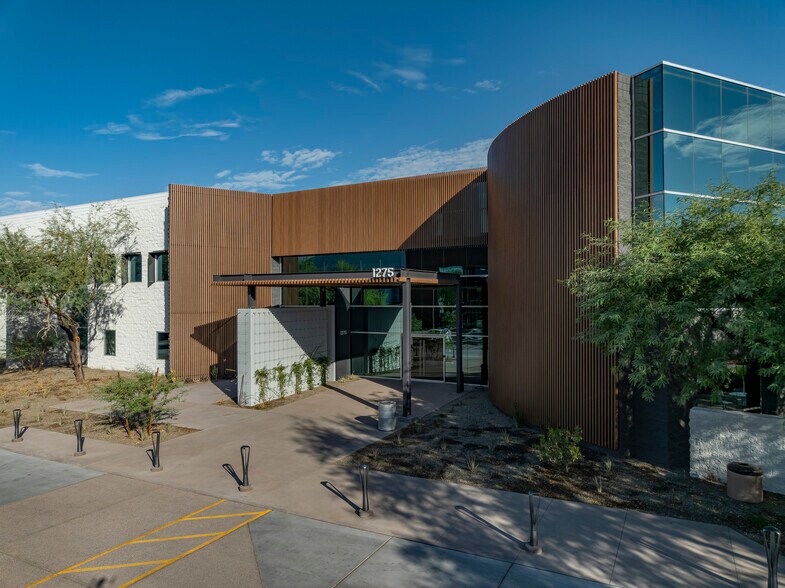 1275 W Washington St, Tempe, AZ à louer - Photo principale - Image 1 de 11