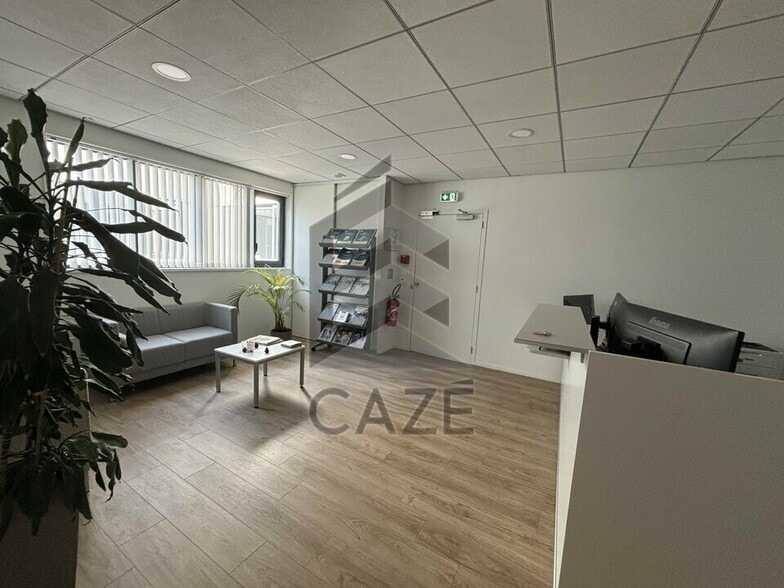 Bureau dans Mérignac à louer - Photo intérieure - Image 2 de 6