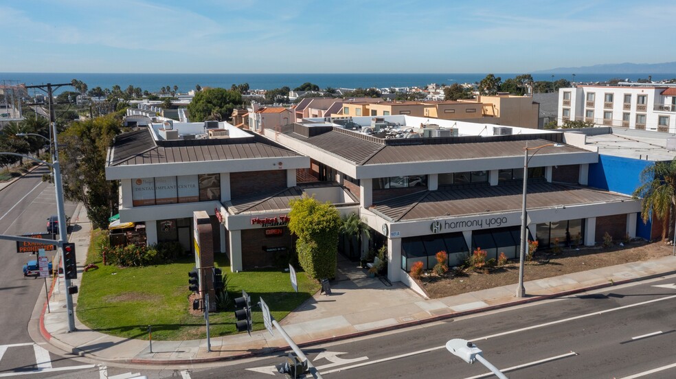 901 N Pacific Coast Hwy, Redondo Beach, CA for lease - Building Photo - Image 2 of 23