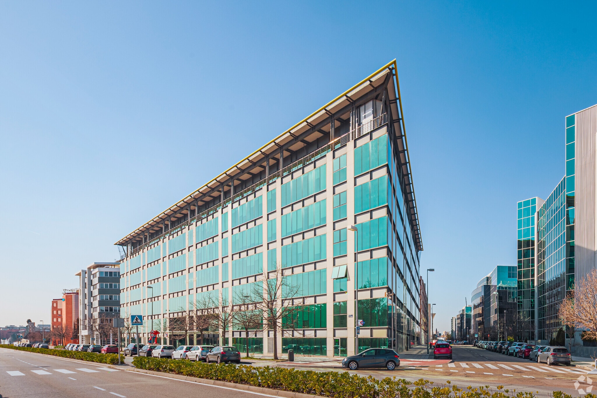 Calle Vía de Dublín, 7, Madrid, Madrid for lease Building Photo- Image 1 of 27