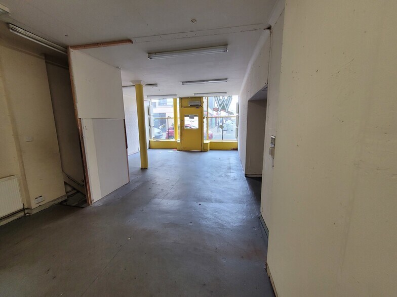 31-35 Parnie St, Glasgow à louer - Photo du bâtiment - Image 3 de 4