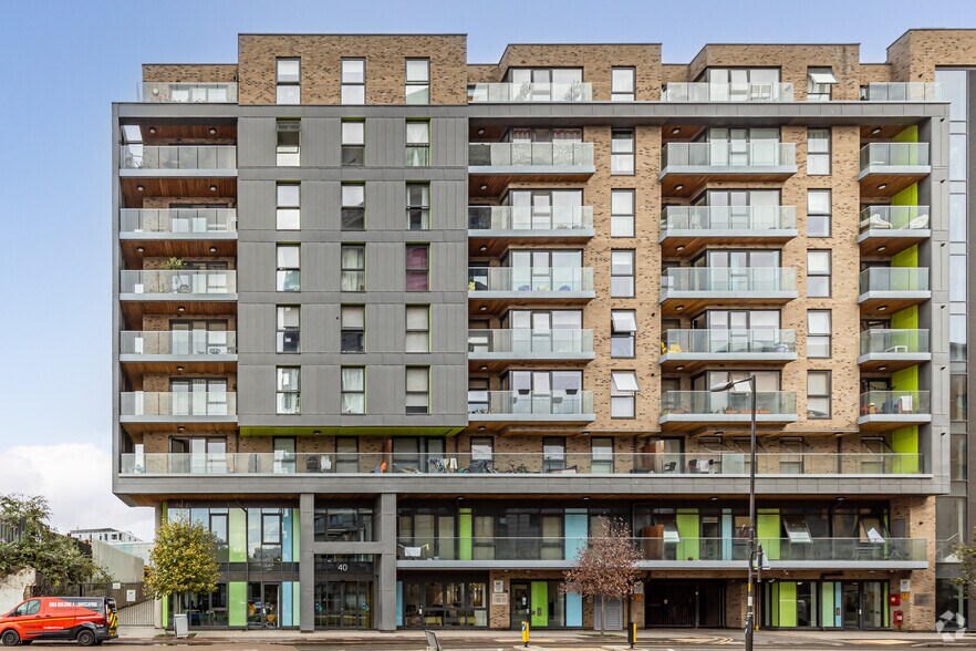 18-30 Norman Rd, Londres à vendre - Photo du bâtiment - Image 3 de 3