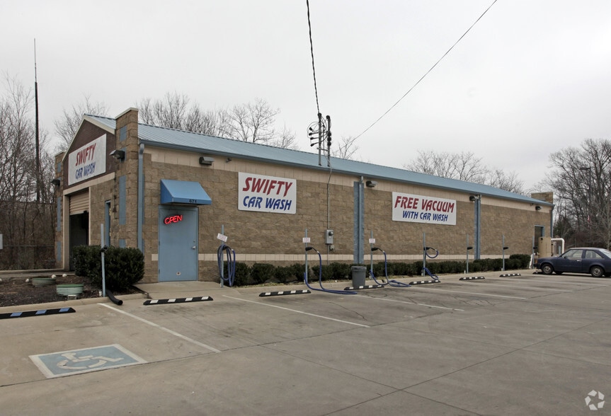 Nashville/Middle TN Investment Portfolio portfolio of 2 properties for sale on LoopNet.ca - Primary Photo - Image 2 of 2