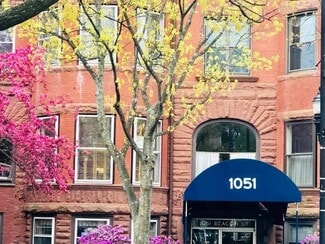 Plus de détails pour 1051 Beacon St, Brookline, MA - Bureau à vendre