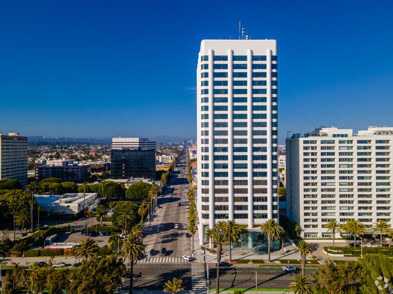 100 Wilshire Blvd, Santa Monica, CA à louer - Photo du b timent - Image 2 de 11