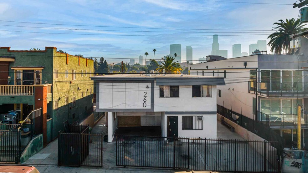 250 S Union Ave, Los Angeles, CA à vendre - Photo du bâtiment - Image 3 de 58