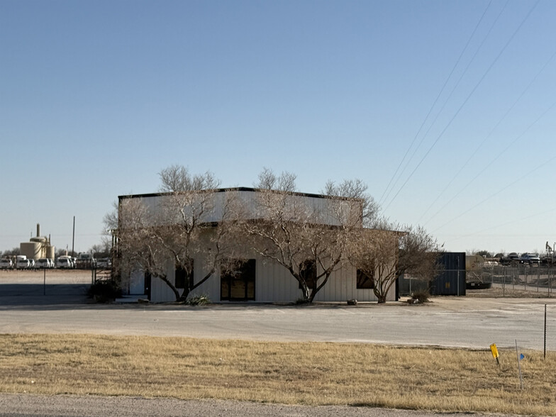 12030 E Highway 158, Gardendale, TX for sale - Building Photo - Image 3 of 11