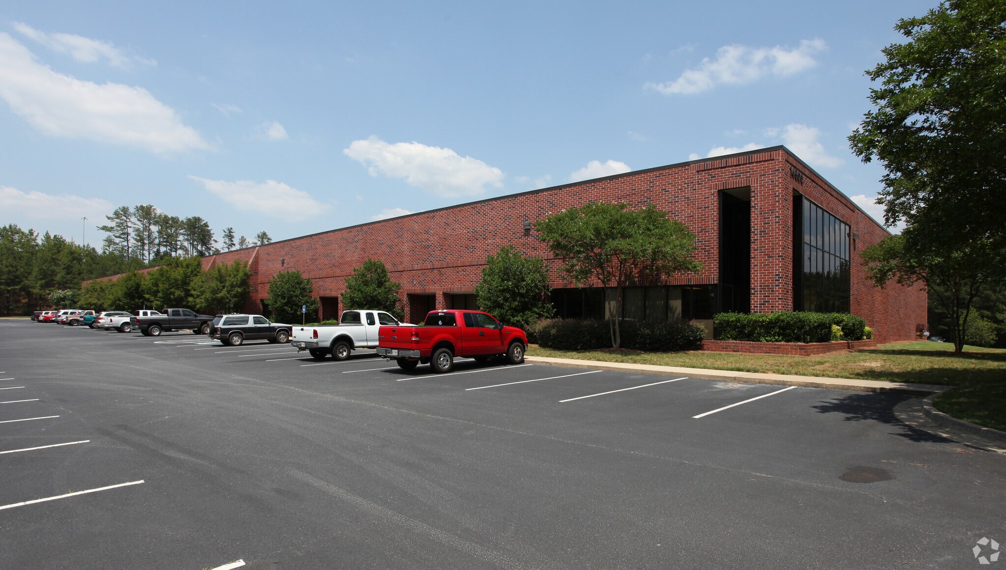 14500 Lochridge Blvd, Covington, GA à louer Photo principale- Image 1 de 7