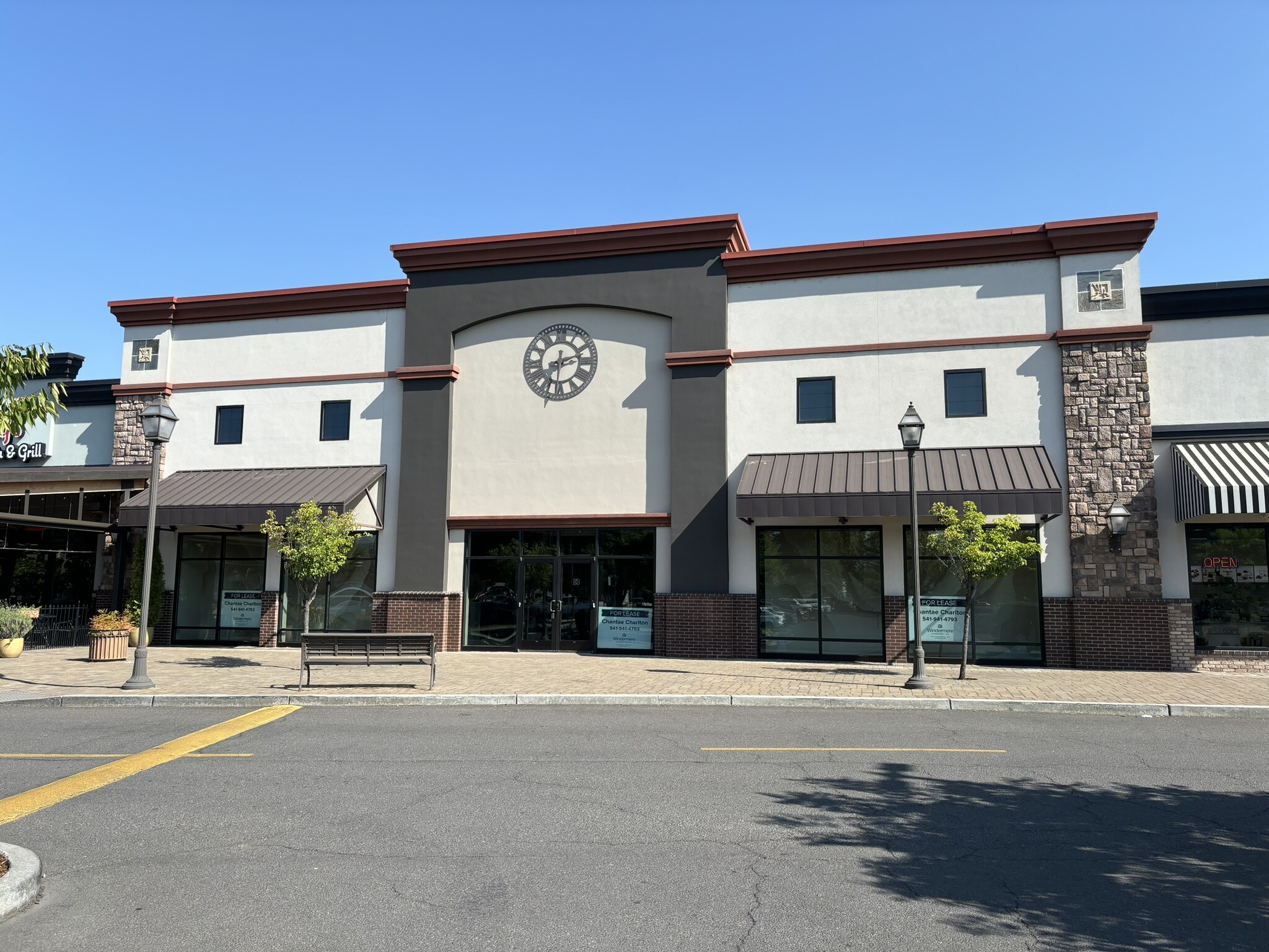 1251 E McAndrews, Medford, OR for lease Building Photo- Image 1 of 41