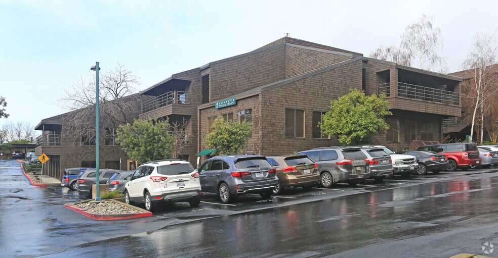 3470 Mt Diablo Blvd, Lafayette, CA à louer - Photo du bâtiment - Image 2 de 2