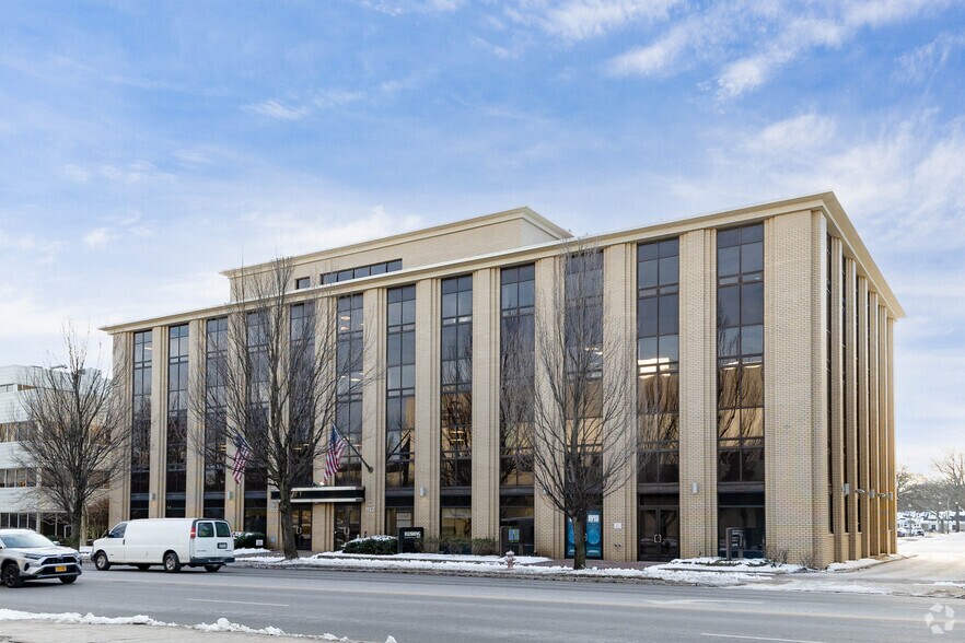 1122 Franklin Ave, Garden City, NY for lease - Primary Photo - Image 1 of 5