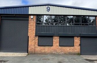 Lockwood Clos, Leeds for lease Building Photo- Image 1 of 7