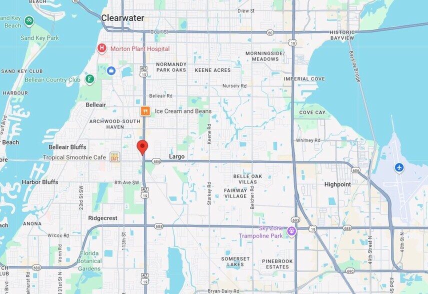 211 Missouri Ave N, Largo, FL à louer - Photo du bâtiment - Image 2 de 32