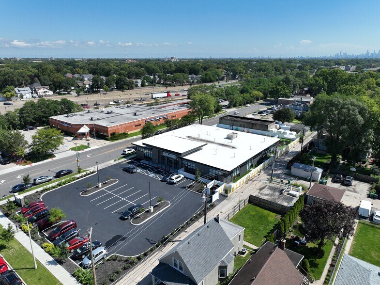 1117 Garfield St, Oak Park, IL à vendre - Photo du bâtiment - Image 1 de 4