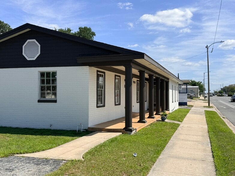 2201 S Bay St, Eustis, FL for lease - Building Photo - Image 2 of 10