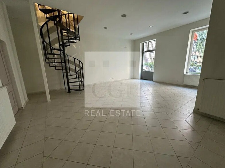 Bureau dans Lyon à louer - Photo intérieure - Image 3 de 9