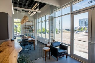 200 Laurel St, Baton Rouge, LA for sale Interior Photo- Image 1 of 19