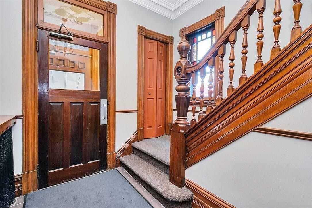 355 Waverley St, Ottawa, ON à vendre Photo intérieure- Image 1 de 1