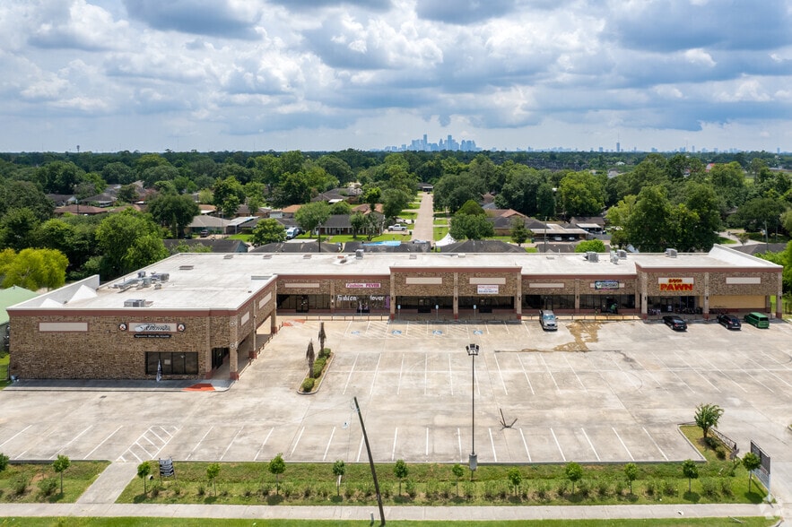 618 Tidwell Rd, Houston, TX à louer - Aérien - Image 3 de 4