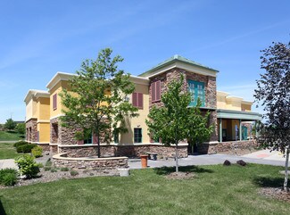 Plus de détails pour 490 S 68th St, West Des Moines, IA - Commerce de détail à louer