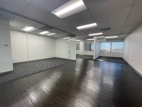 4144 N Central Expy, Dallas, TX for lease Interior Photo- Image 1 of 5