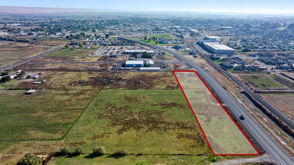 750 Yakima Valley, Sunnyside, WA for sale - Primary Photo - Image 1 of 3