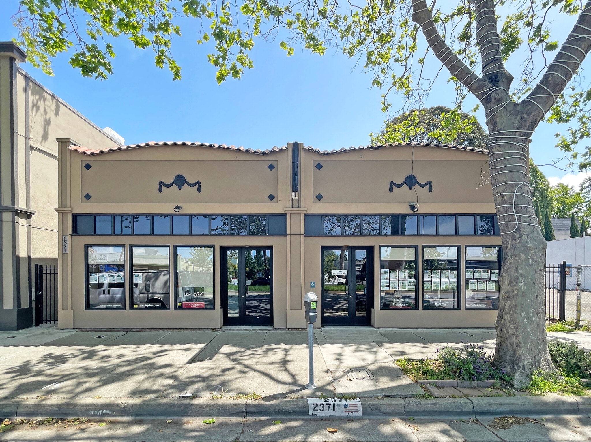 2371-2373 San Pablo Ave, Berkeley, CA for lease Primary Photo- Image 1 of 22