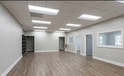 2700 N Berkeley Lake Rd