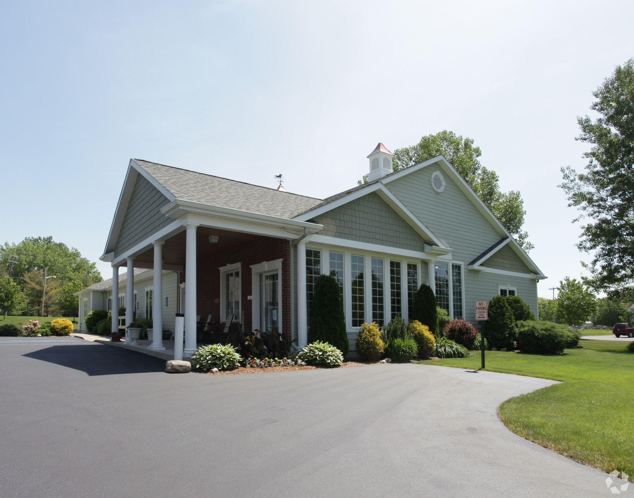 16 Hunter Brook Ln, Queensbury, NY à vendre Photo principale- Image 1 de 1