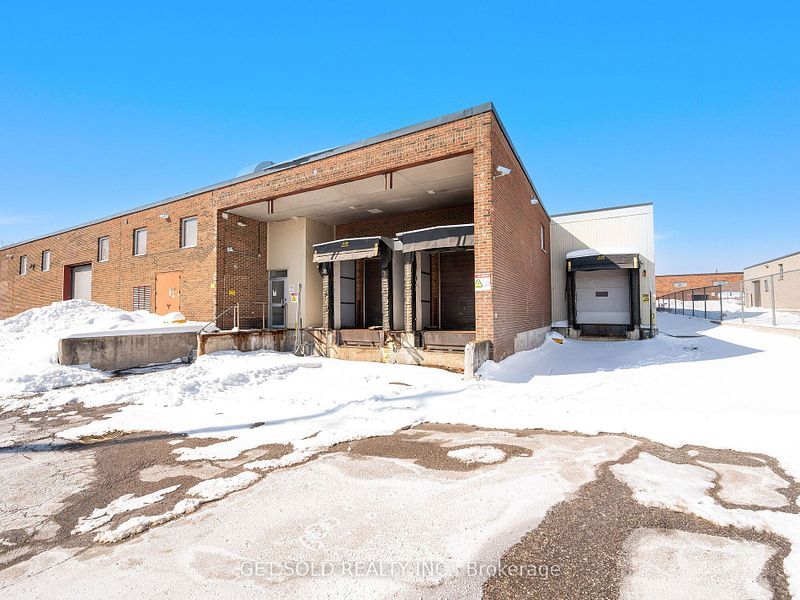 650-652 Fenmar Dr, Toronto, ON à vendre Photo du bâtiment- Image 1 de 31