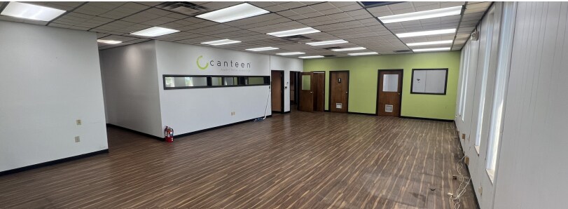 2331 Millpark Dr, Maryland Heights, MO à louer - Photo intérieure - Image 3 de 11